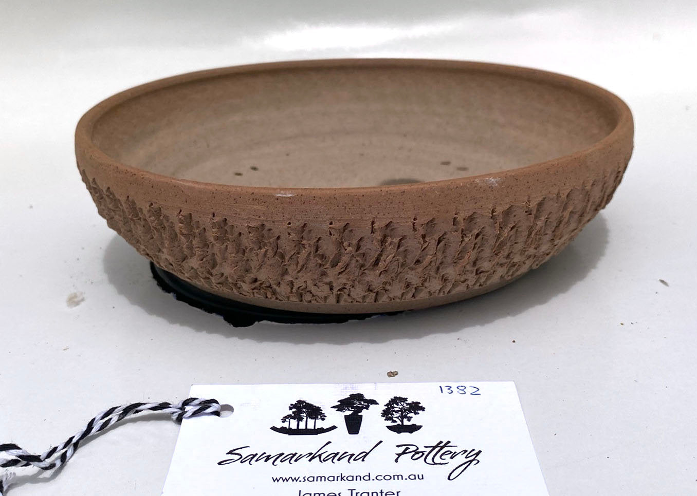 Brown Stoneware Woodash Textured Finish Unglazed Bonsai Pot – Round