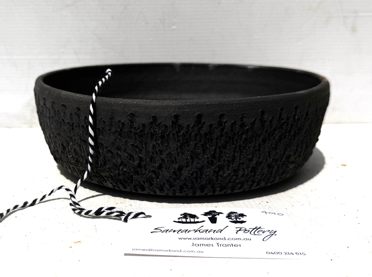 Round 21.5cm Black Textured Stoneware Unglazed Bonsai Pot