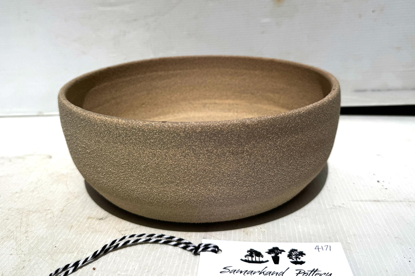 Round 23.5cm Beige Smooth Stoneware Bonsai Pot