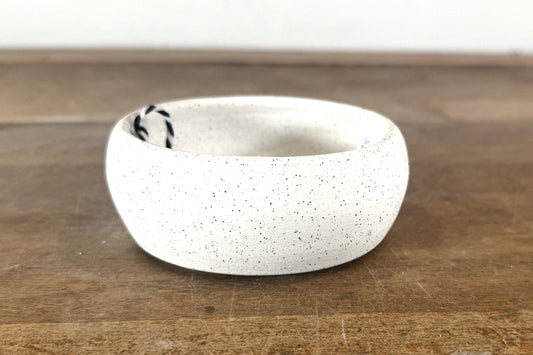 Round 10.5cm White Stoneware Unglazed Bonsai Pot