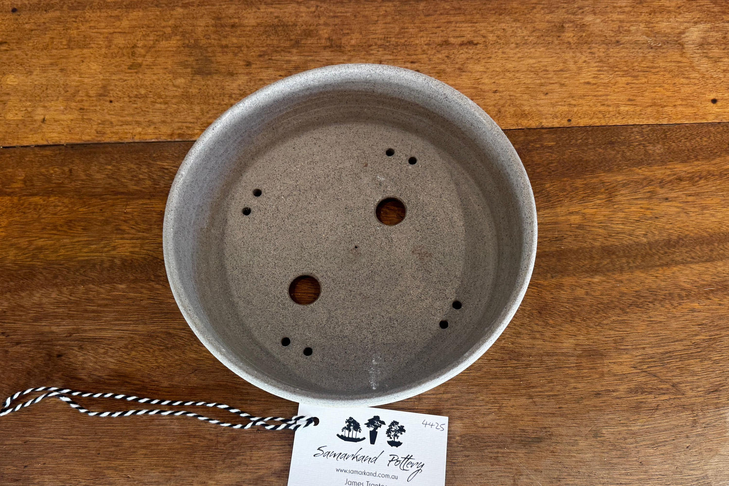 Round 21.5cm Beige Smooth Stoneware Bonsai Pot