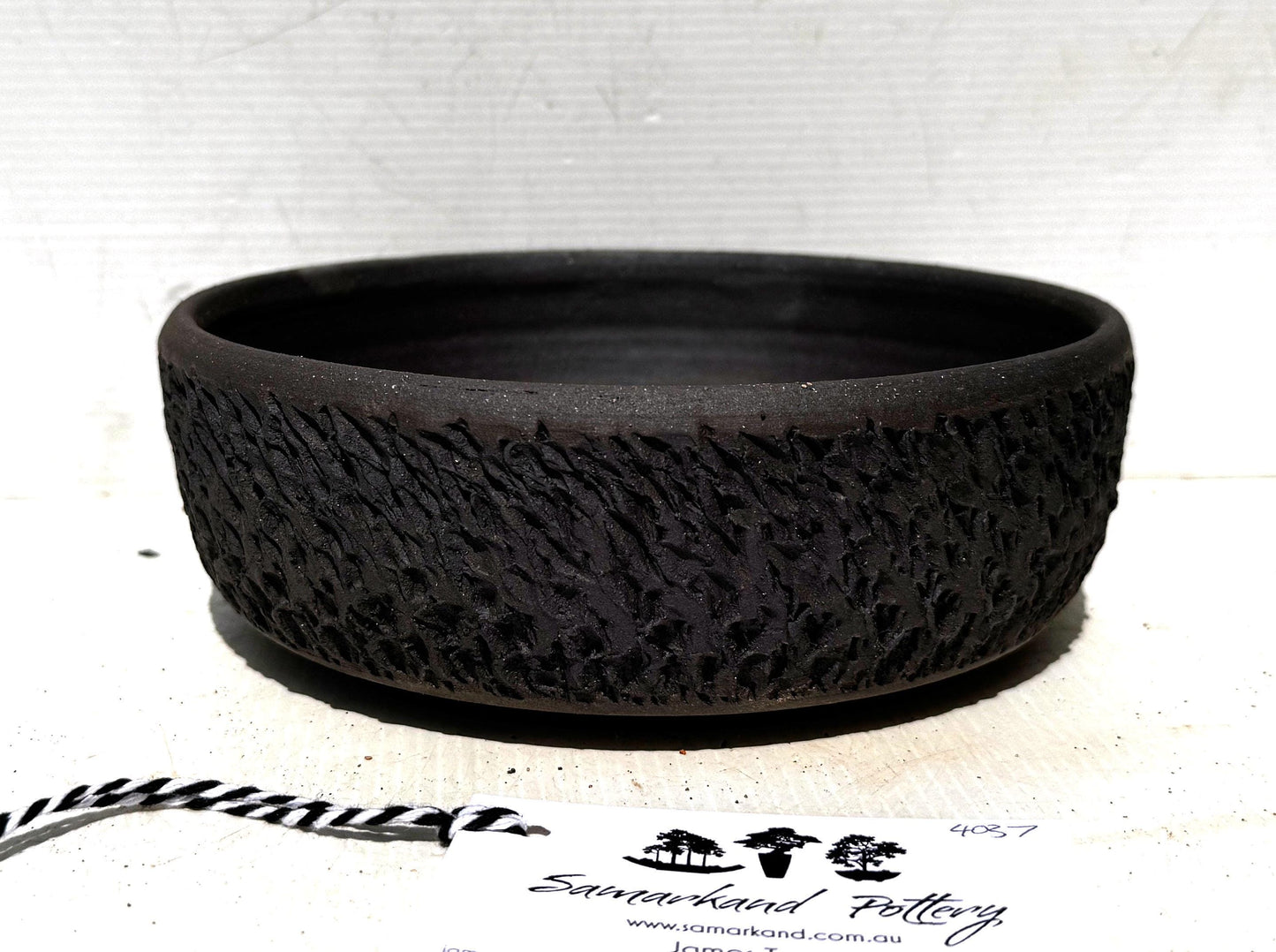 Round 19.5cm Black Textured Stoneware Unglazed Bonsai Pot