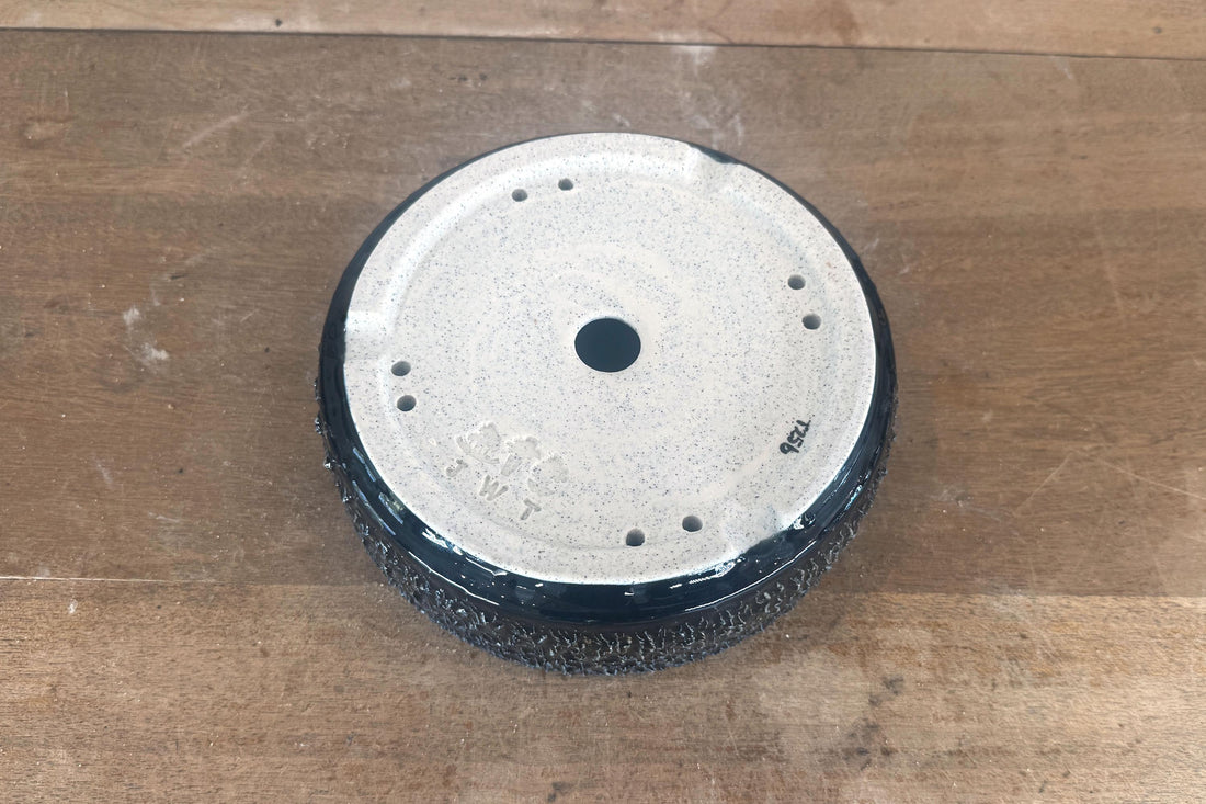 Round 18cm Black Glazed Stoneware Bonsai Pot