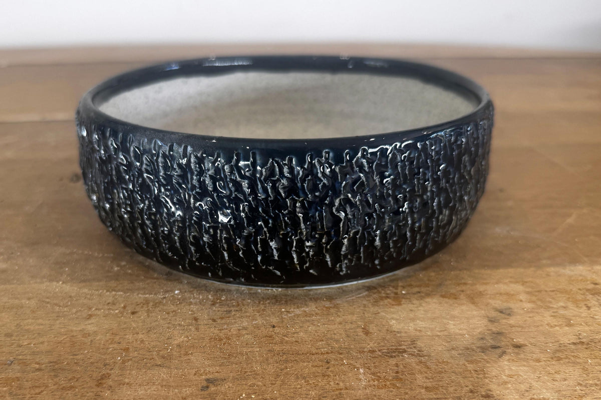 Round 18cm Black Glazed Stoneware Bonsai Pot
